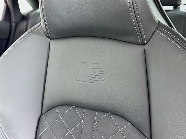 2023 Audi S4 Premium Plus TFSI quattro Tiptronic