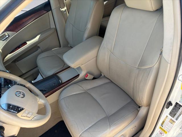 2011 Toyota Avalon Base