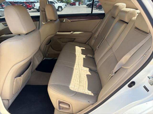 2011 Toyota Avalon Base