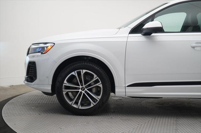 2026 Audi Q7 Premium 45 TFSI quattro tiptronic
