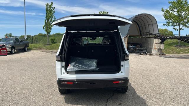 2026 Jeep Grand Wagoneer Limited Reserve 4x4