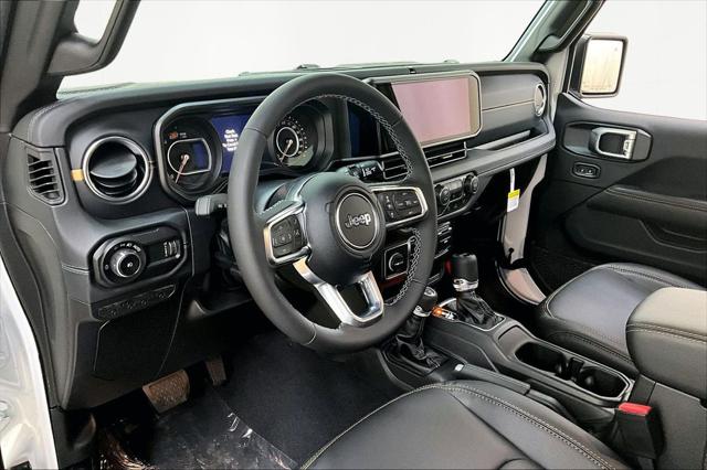 2026 Jeep Wrangler 4-Door Sahara 4x4