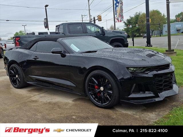2022 Chevrolet Camaro RWD Convertible 2SS
