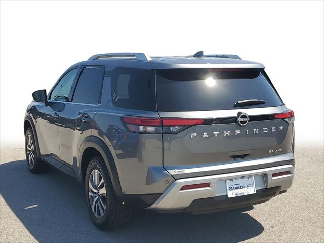 2022 Nissan Pathfinder SL 4WD