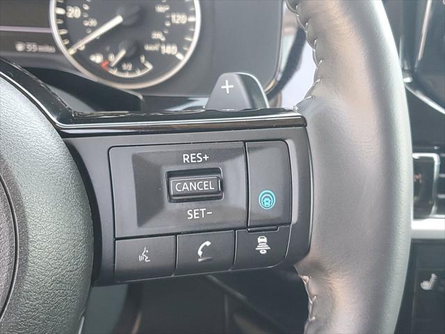 2022 Nissan Pathfinder SL 4WD