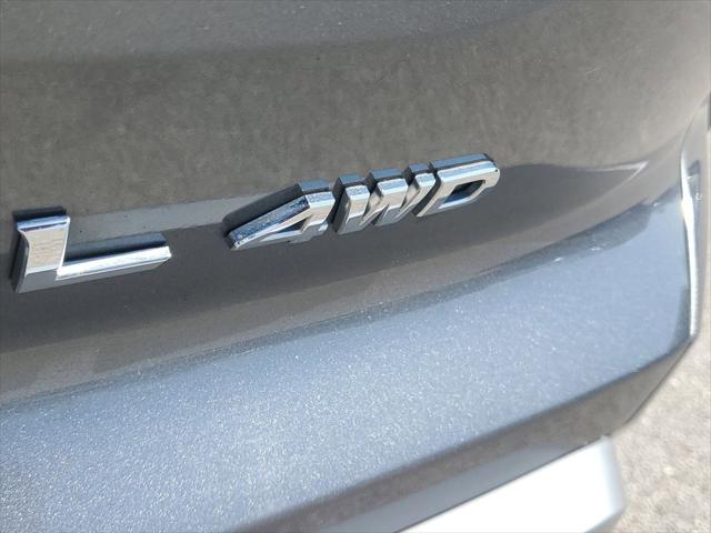 2022 Nissan Pathfinder SL 4WD