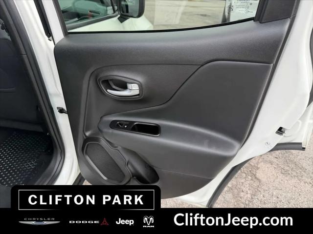 2023 Jeep Renegade Latitude 4x4