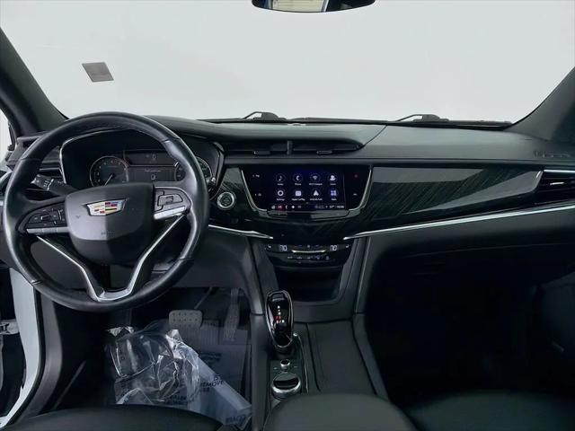2022 Cadillac XT6 AWD Premium Luxury
