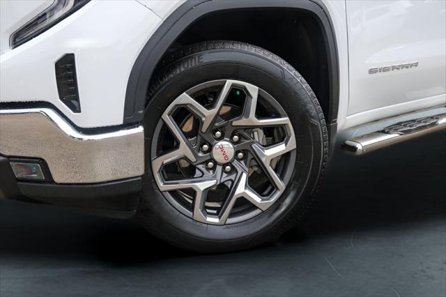 2022 GMC Sierra 1500 4WD Crew Cab Short Box SLT