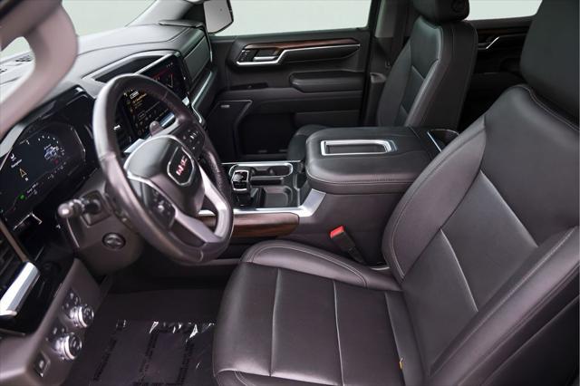 2022 GMC Sierra 1500 4WD Crew Cab Short Box SLT