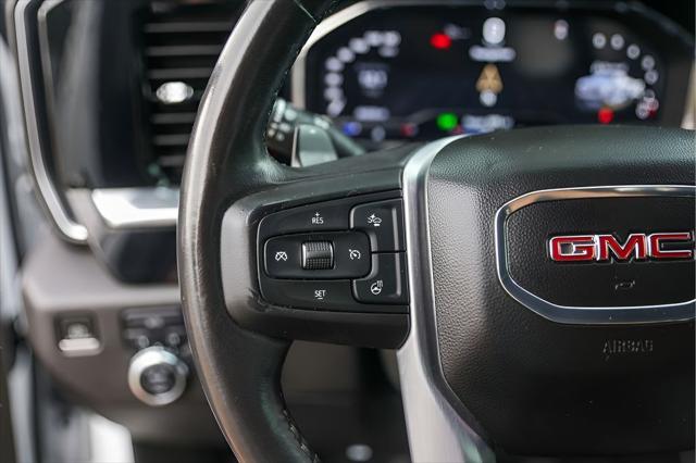 2022 GMC Sierra 1500 4WD Crew Cab Short Box SLT