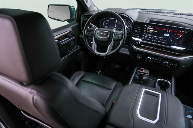 2022 GMC Sierra 1500 4WD Crew Cab Short Box SLT