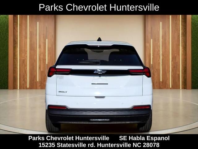 2027 Chevrolet Bolt LT FWD