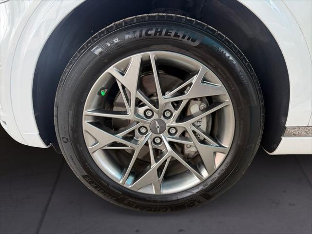 2025 Genesis GV70 2.5T AWD