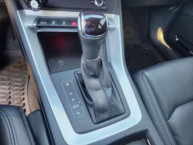 2022 Audi Q3 Premium Plus 45 TFSI S line quattro Tiptronic