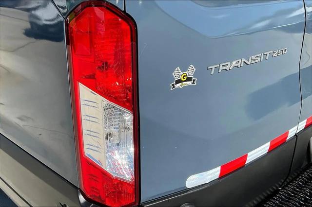 2019 Ford Transit T-250