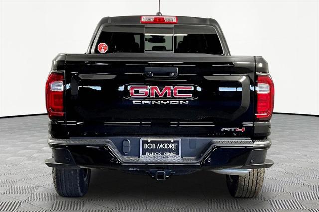 2026 GMC Canyon AT4, 4WD