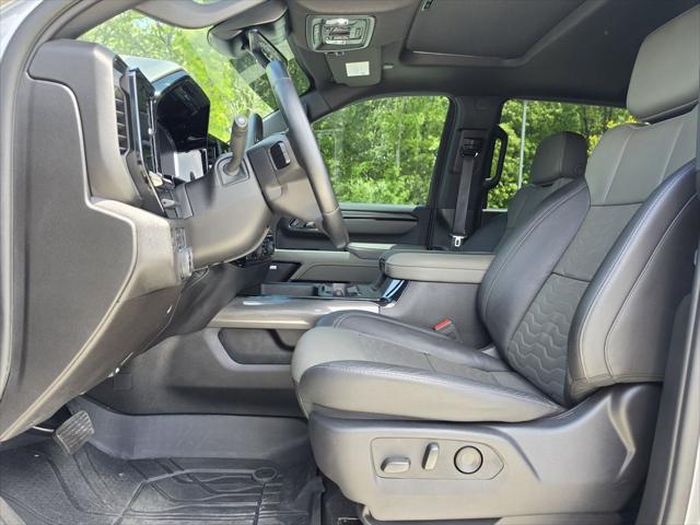 2025 Chevrolet Silverado 2500HD 4WD Crew Cab Standard Bed ZR2