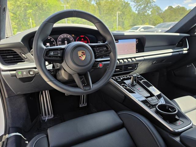 2025 Porsche 911 Carrera 4 GTS