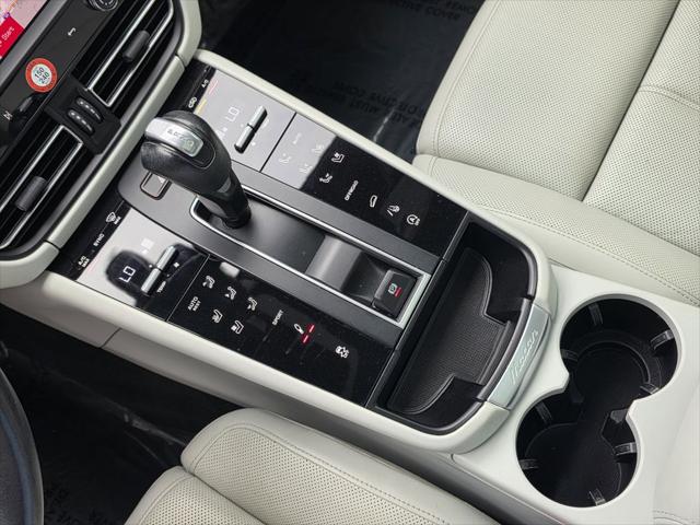 2023 Porsche Macan S