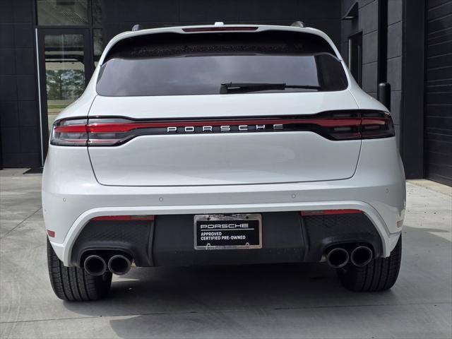 2025 Porsche Macan T