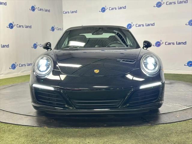 2019 Porsche 911 Carrera