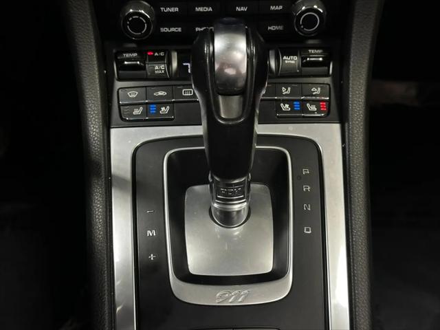 2019 Porsche 911 Carrera