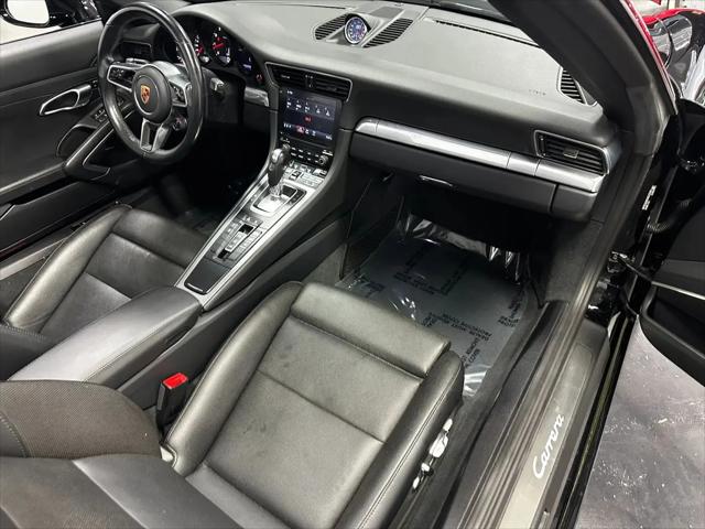 2019 Porsche 911 Carrera
