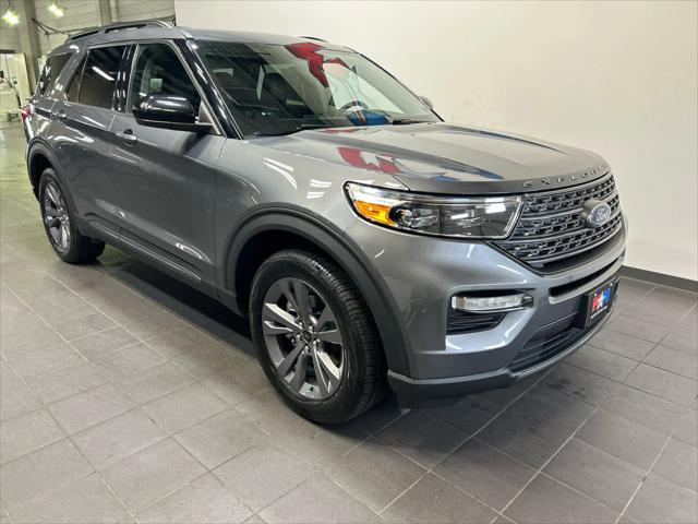 2022 Ford Explorer XLT 2022 Ford Explorer XLT