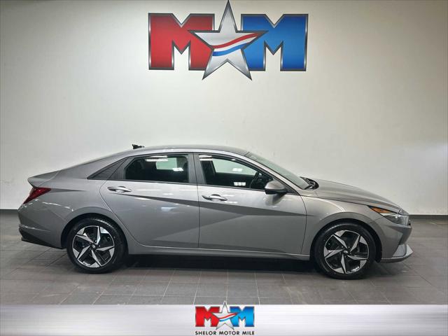 2023 Hyundai Elantra SEL 2023 Hyundai Elantra SEL