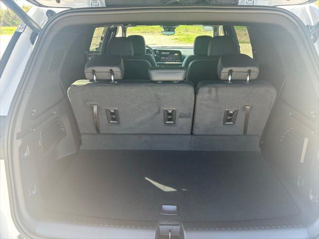 2026 Chevrolet Traverse AWD LT
