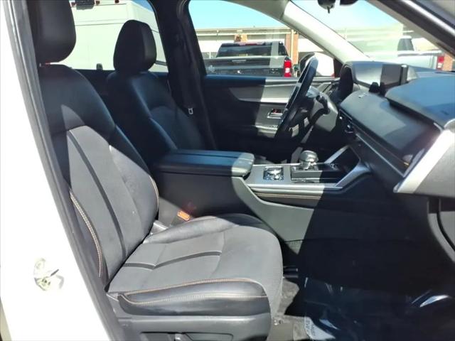 2024 Mazda X-90 3.3 Turbo Preferred Plus