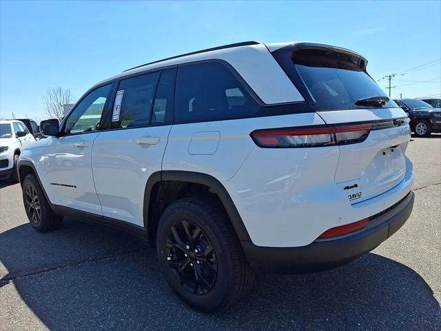 2026 Jeep Grand Cherokee GRAND CHEROKEE LAREDO ALTITUDE 4X4 2026 Jeep Grand Cherokee GRAND CHEROKEE LAREDO ALTITUDE 4X4