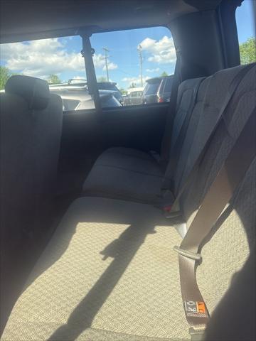 2024 Chevrolet Express Passenger RWD 3500 Extended Wheelbase LT