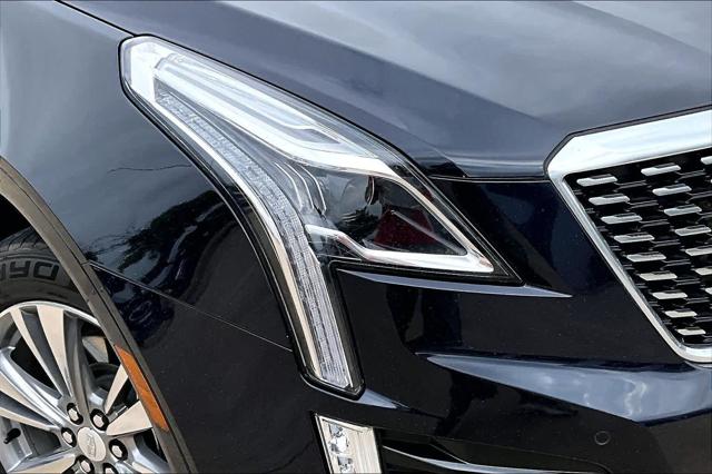 2021 Cadillac XT5 FWD Premium Luxury