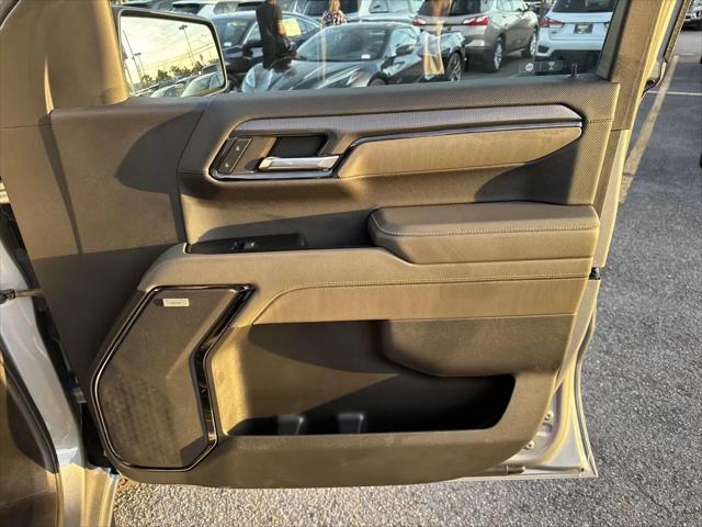 2023 Chevrolet Silverado 1500 4WD Crew Cab Short Bed ZR2