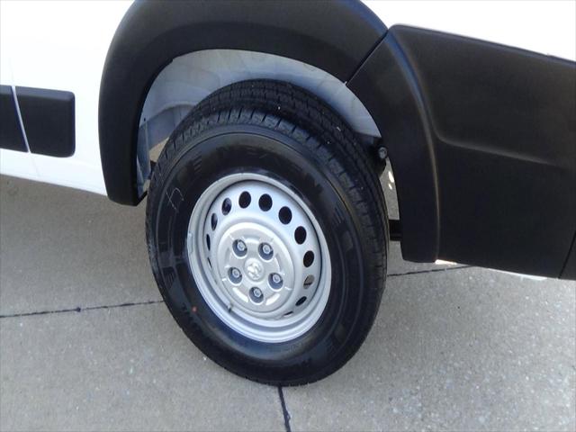 2025 Ram ProMaster 2500 Cargo Van Tradesman Low Roof 136" WB w/Pass Seat