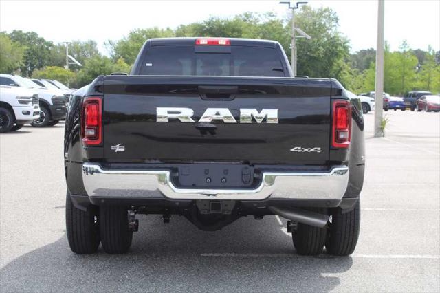 2026 RAM Ram 3500 RAM 3500 TRADESMAN CREW CAB 4X4 8 BOX