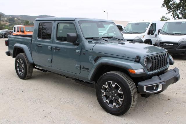 2026 Jeep Gladiator GLADIATOR SAHARA 4X4 2026 Jeep Gladiator GLADIATOR SAHARA 4X4