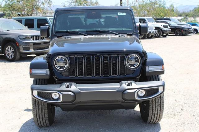 2026 Jeep Gladiator GLADIATOR SAHARA 4X4