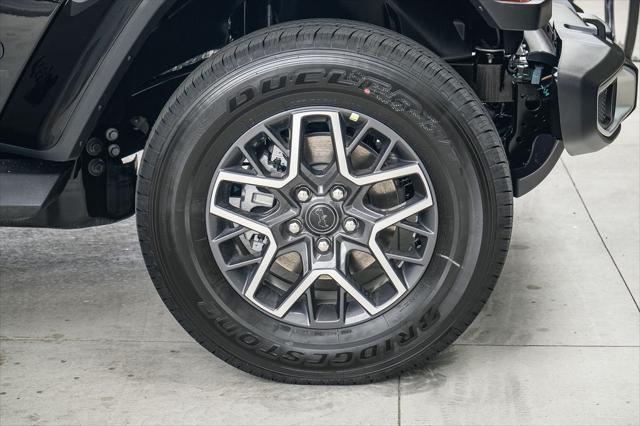 2026 Jeep Wrangler 4-Door Sahara 4x4