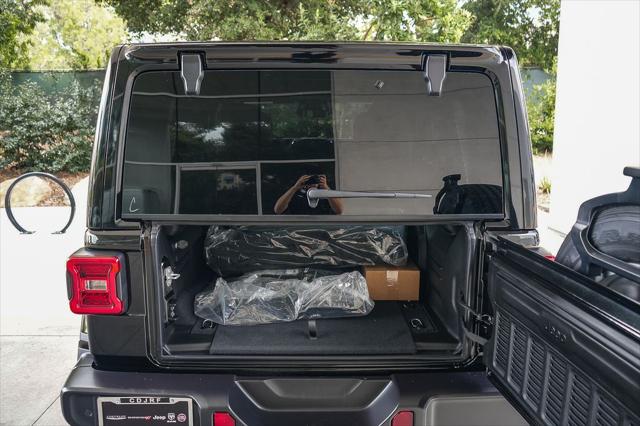 2026 Jeep Wrangler 4-Door Sahara 4x4