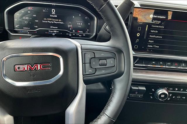 2025 GMC Sierra 1500 2WD Crew Cab Short Box SLT