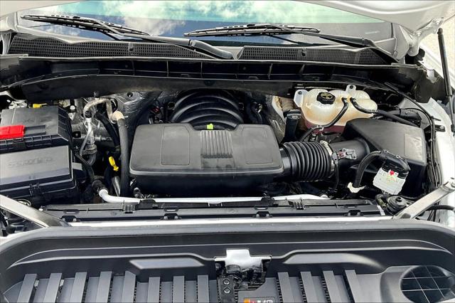 2025 GMC Sierra 1500 2WD Crew Cab Short Box SLT
