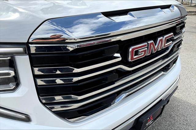 2025 GMC Sierra 1500 2WD Crew Cab Short Box SLT