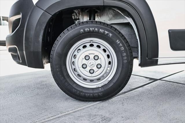 2025 Ram ProMaster 2500 Cargo Van Tradesman High Roof 159" WB w/Pass Seat