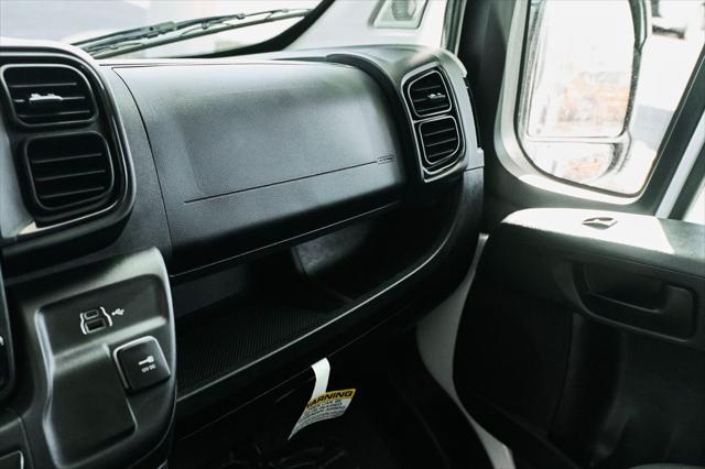 2025 Ram ProMaster 2500 Cargo Van Tradesman High Roof 159" WB w/Pass Seat