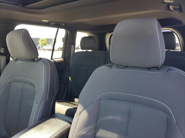 2025 Jeep Grand Cherokee Laredo X 4x4