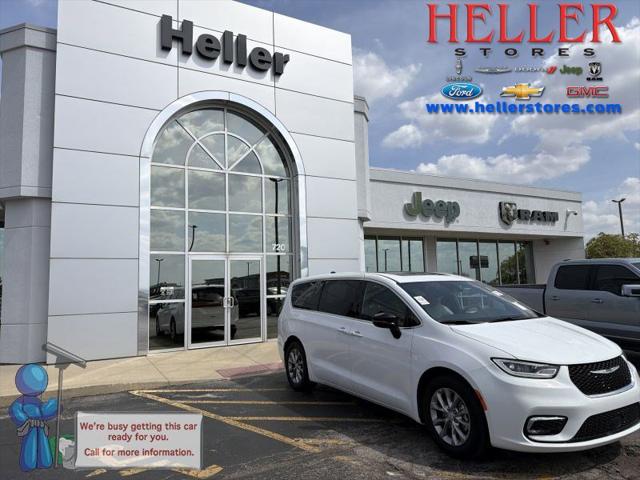 2026 Chrysler Pacifica Limited for sale in Pontiac, IL