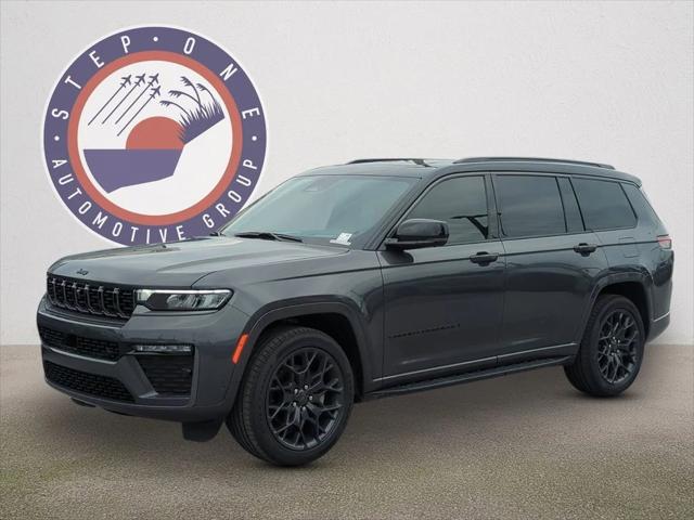 2026 Jeep Grand Cherokee GRAND CHEROKEE L SUMMIT 4X4
